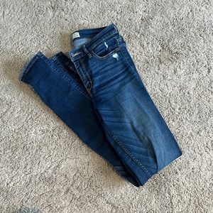 Dark wash skinny jean